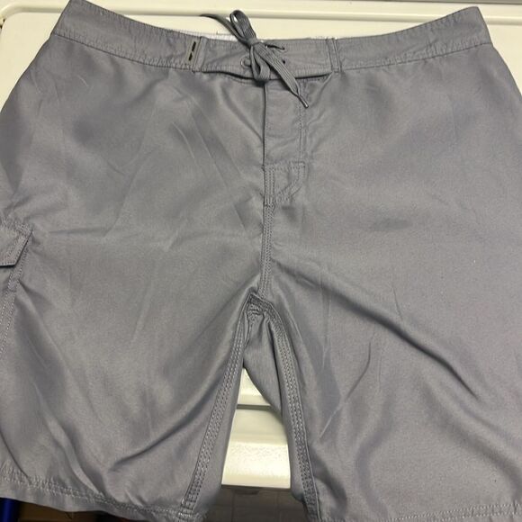 Ron Jon Surf Shop Gray Hoop & Loop/ Tie Closure Swim Trunks w/ Cargo Pocket- 34 - Picture 10 of 14